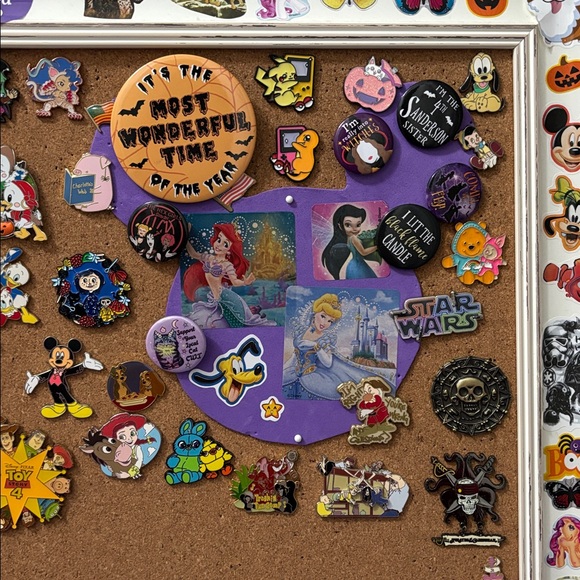 My Disney and Non Disney  Pin Collection 🐞 - Picture 4 of 9